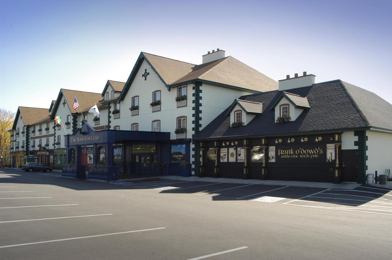 Irish Cottage Inn & Suites غالينا المظهر الخارجي الصورة