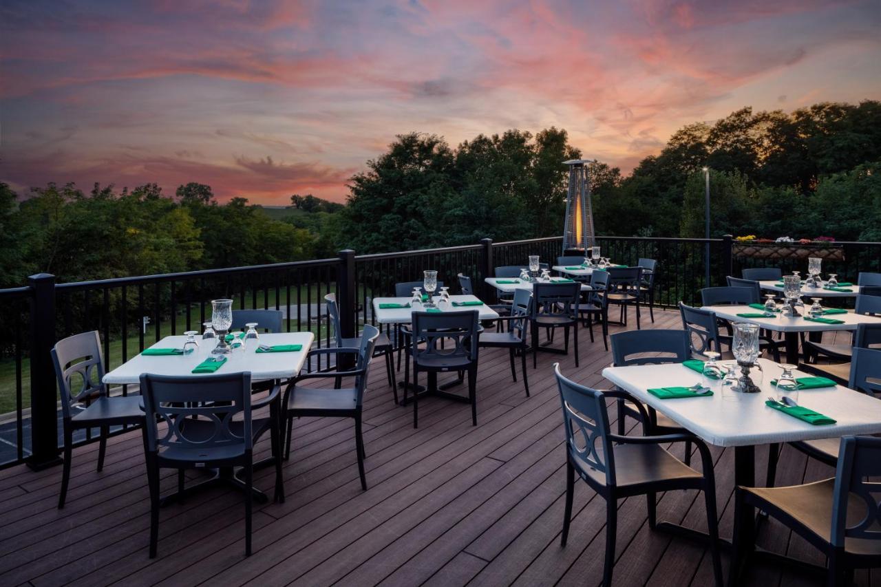 Irish Cottage Inn & Suites غالينا المظهر الخارجي الصورة