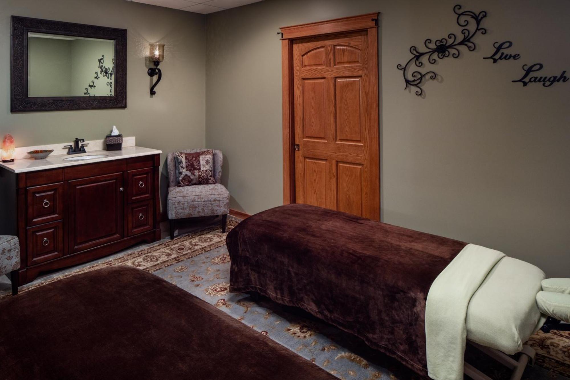 Irish Cottage Inn & Suites غالينا المظهر الخارجي الصورة
