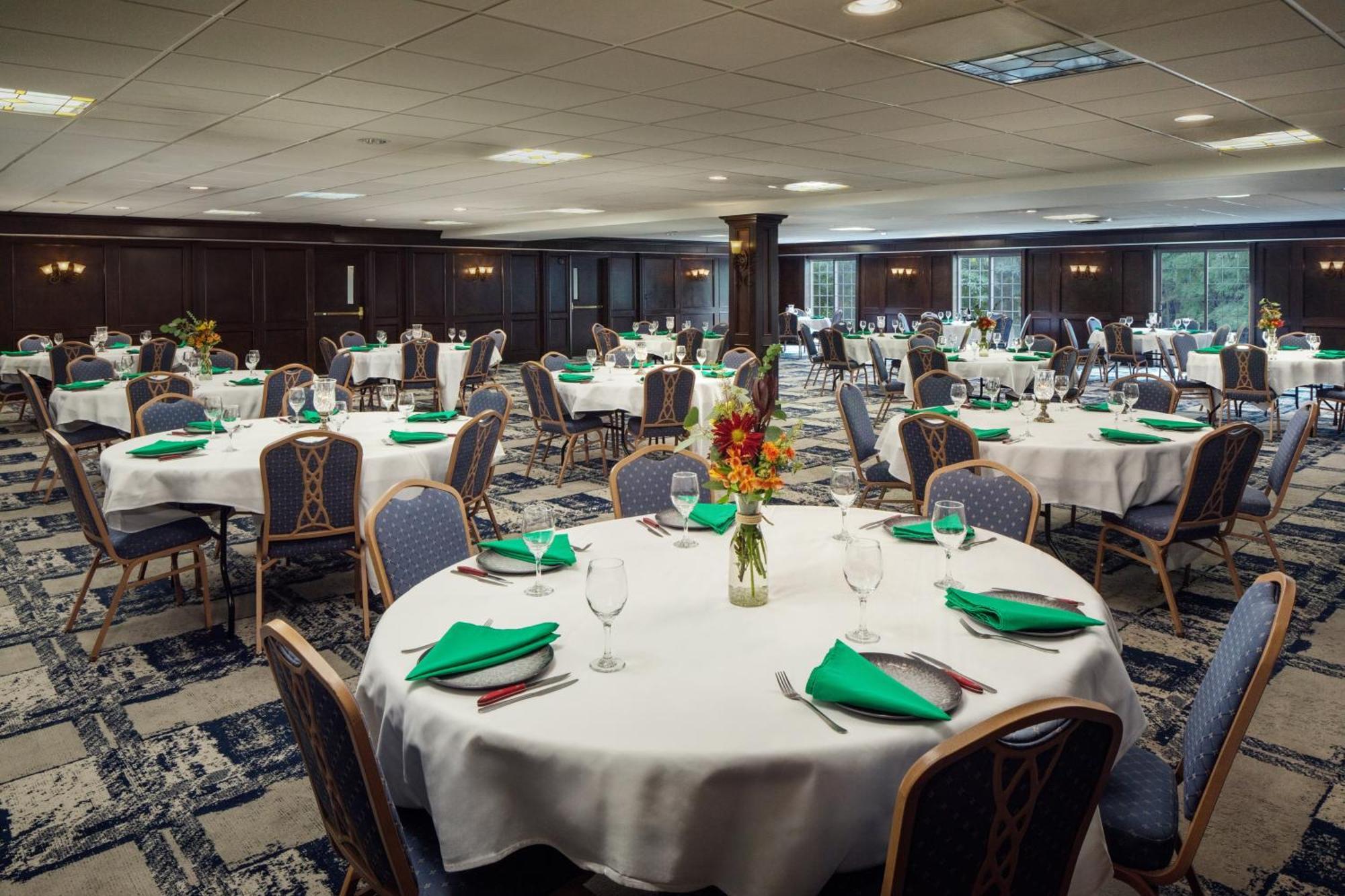 Irish Cottage Inn & Suites غالينا المظهر الخارجي الصورة